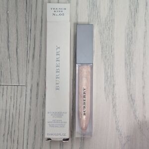 Burberry Trench Kiss No. 05 Lip Gloss - Luxurious Gold